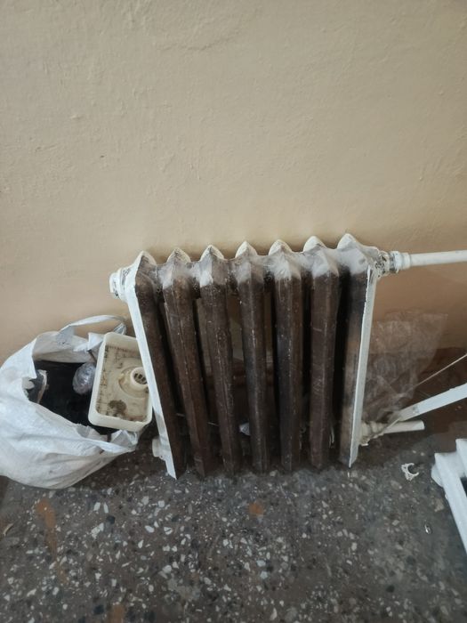 Чугунная батарея