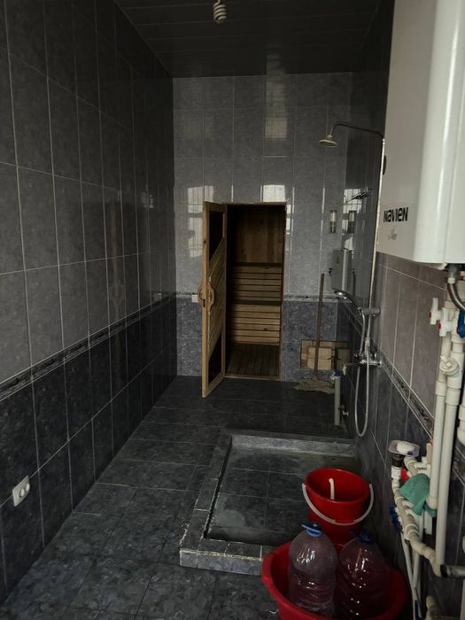 ДОМБРОБАД участок Чиланзар 4,7-сотка 8-комнат фасад 15-метров