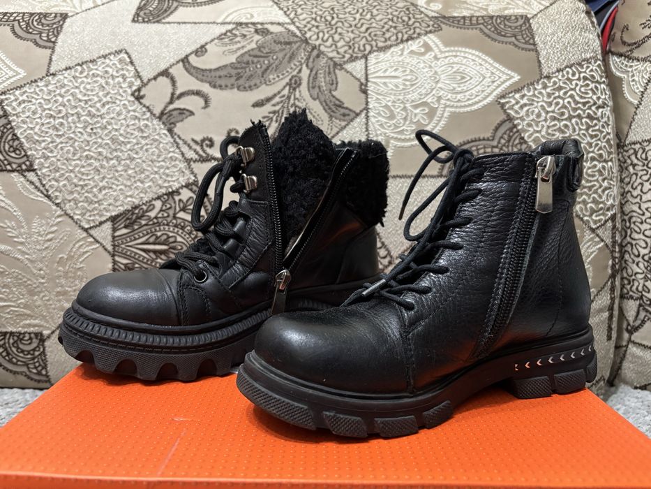 Сапожки для девочки