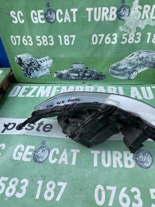 Far xenon Navara NP 300 D23 2017