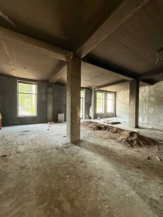 Biznez joy buyuk ipak yoli metro 140m2 1etaj NOVOSTROYJKA srochno