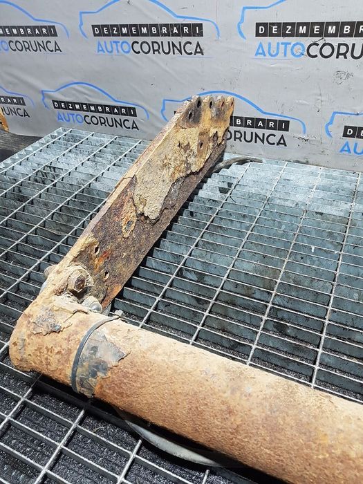 Carlig remorcare Mitsubishi L200 Facelift 2010 - 2015 SUV 4 Usi (652)