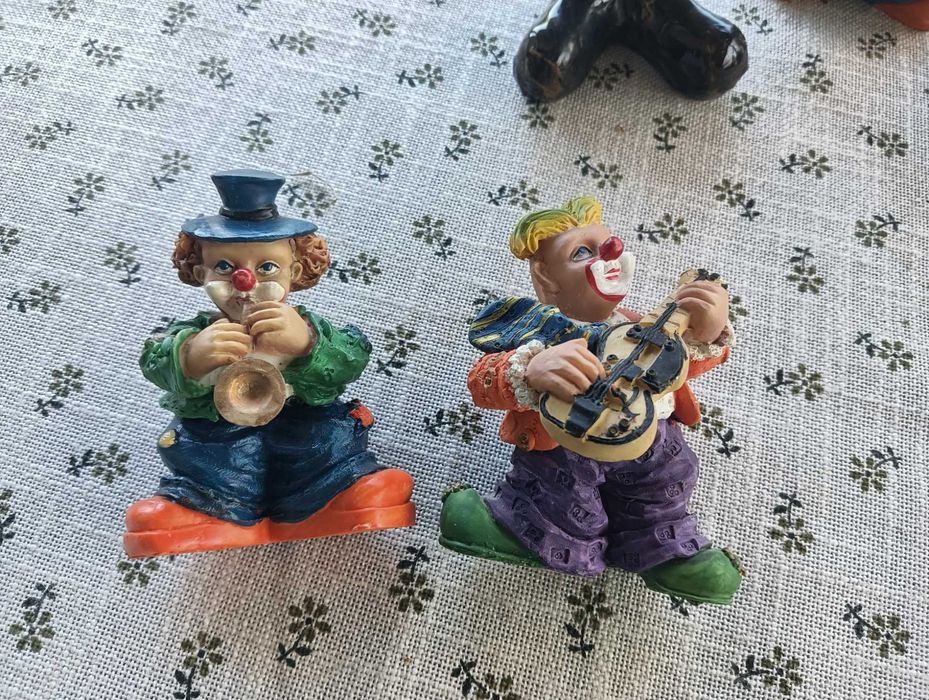 Clovni potriviti pt decor