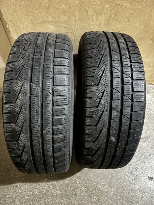 Vand 4 anvelope iarna 235/55/R18