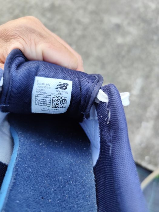 New Balance bărbați 41,5