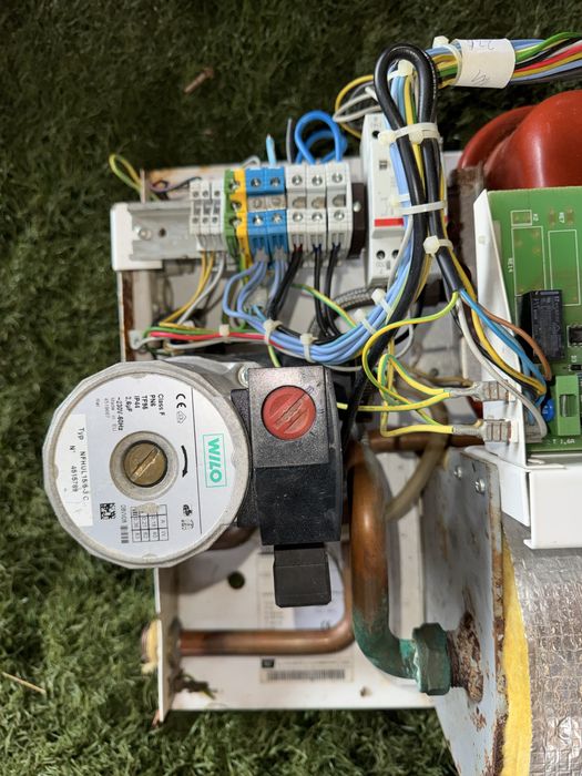 Електрически бойлер ProTherm с управление и циркулационна помпа WILO