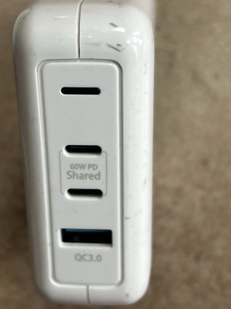 Зарядни за macbook