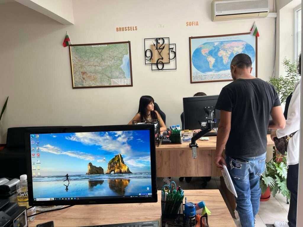 САСИТ БГ "Преводи и Легализация Варна,Translation Office