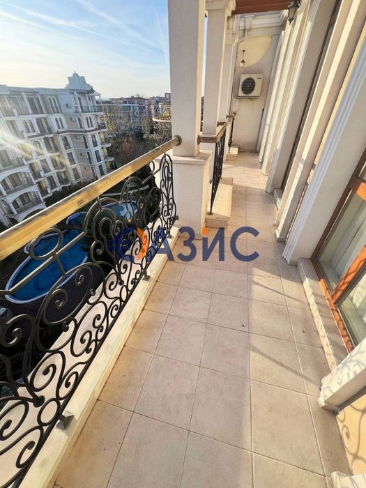 Продава се Двустаен апартамент в к.к. Слънчев бряг - 107 кв.м за 763 €/кв.м - Снимка #13