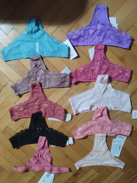 Бикини и прашки  Triumph