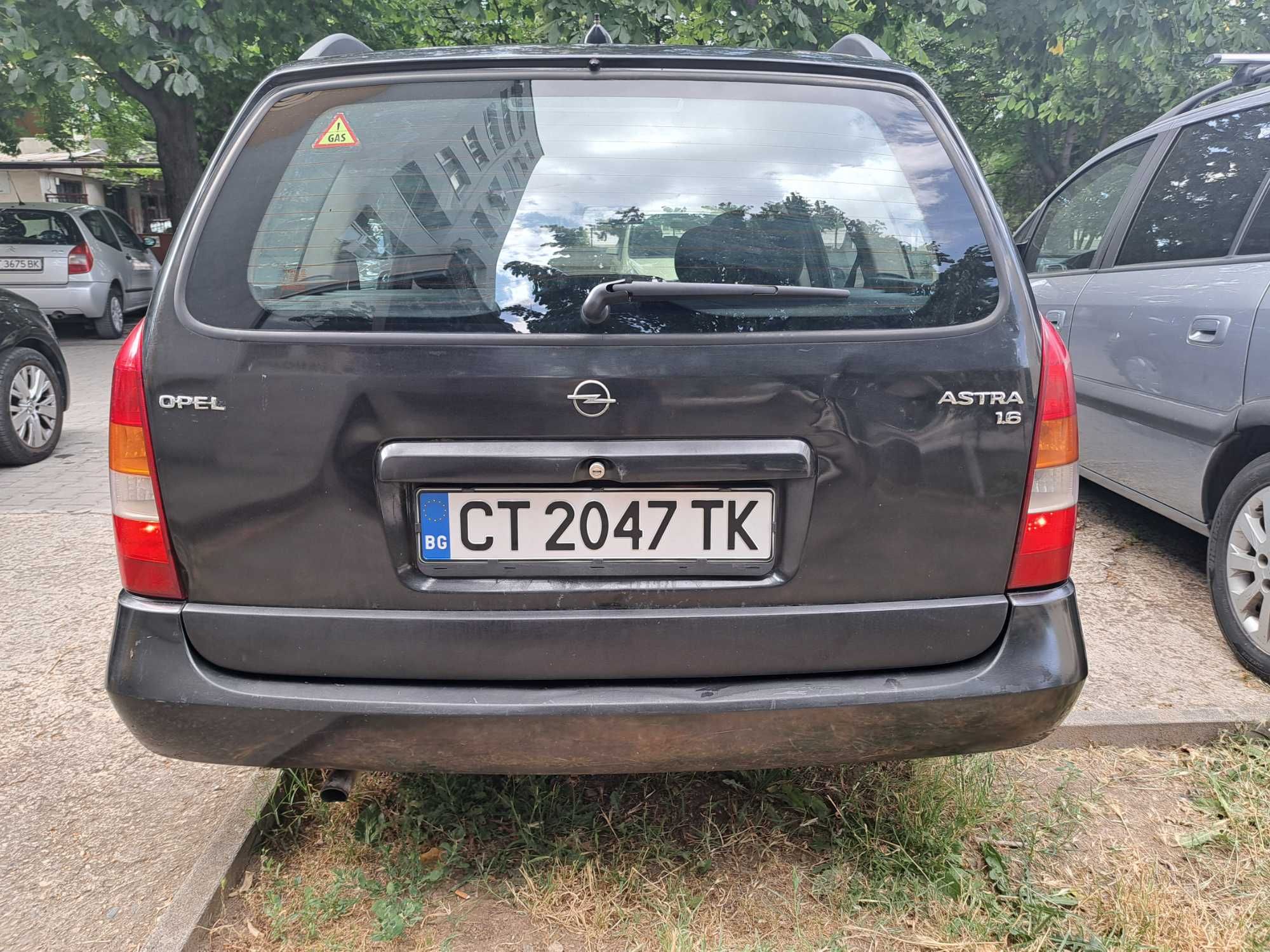 Opel Astra 1.6i 75hp - на части