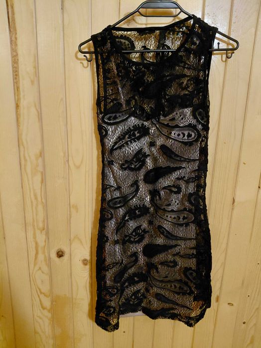 Малка черна рокля