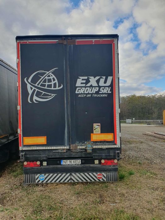 Vand semiremorca KOGEL 2007 in stare foarte buna