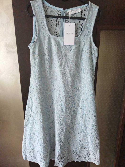 Нови рокли дантела