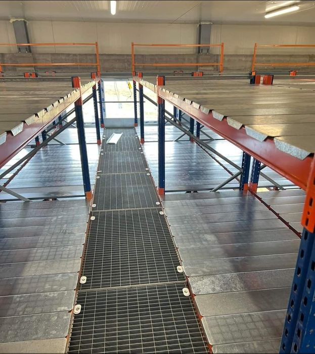 Rafturi metalice industriale 44