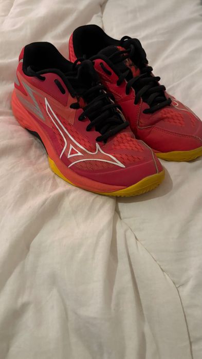 Волейболни обувки за зала Mizuno lightning star z-7 jr