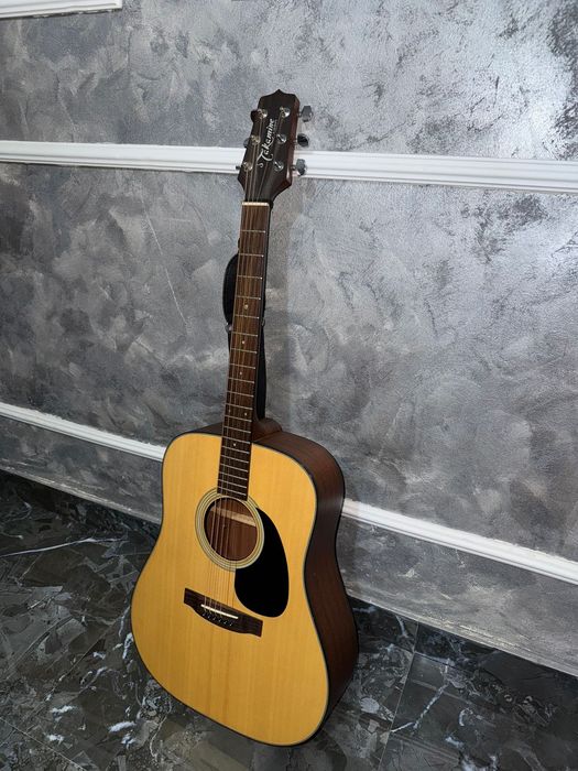 Chitara lui Andri Popa cel vestit