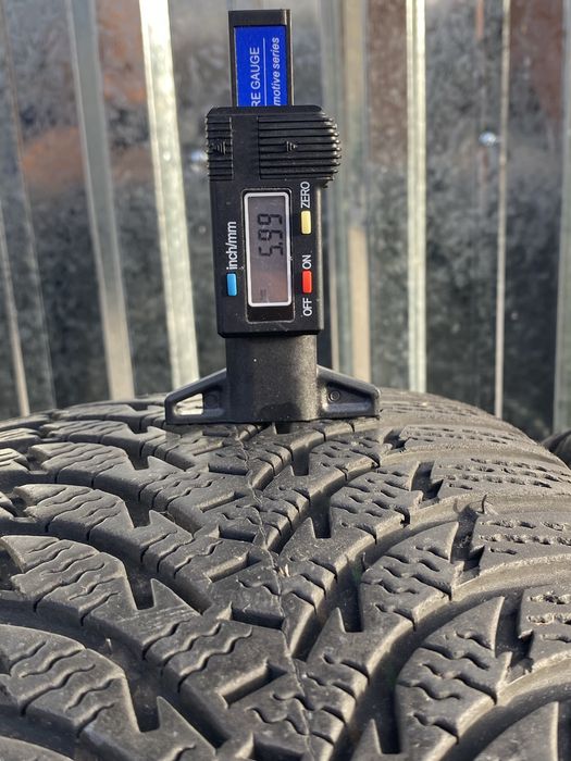 225/60/17 Кумхо Зимни