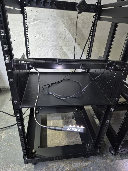 Vand rack audio / electronice audio