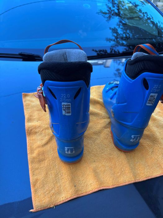 Продавам детски ски обувки TECNICA COCHISE JTR 3