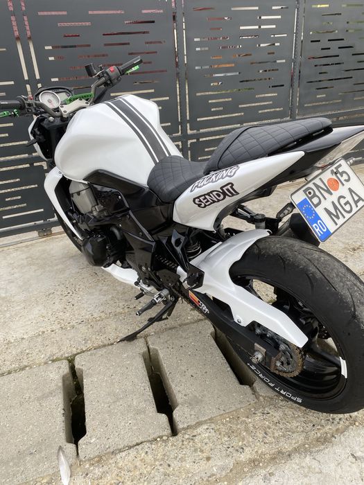 Kawasaki Z750 ABS (nu yamaha, honda, ducati, cfmoto, bmw, ktm)