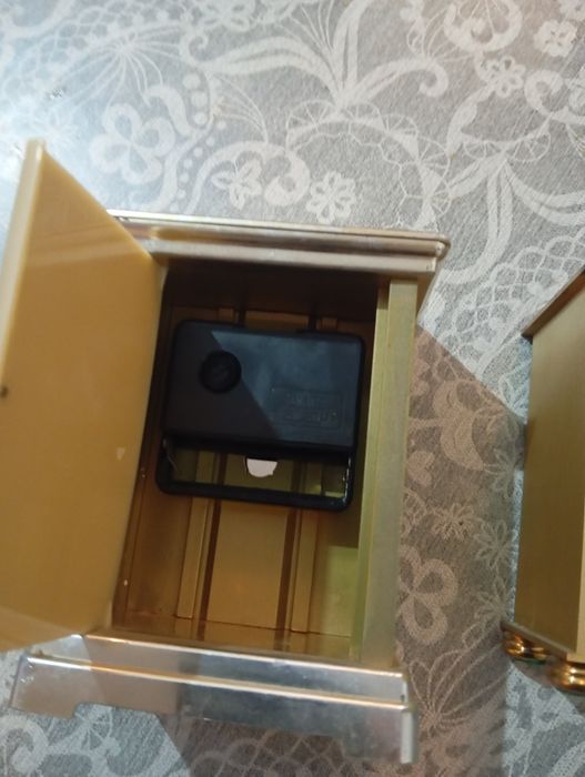 Ceas birou sau șemineu