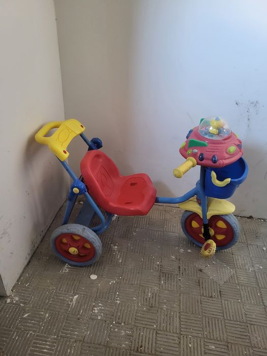 Продам трёхколёсный велосипед