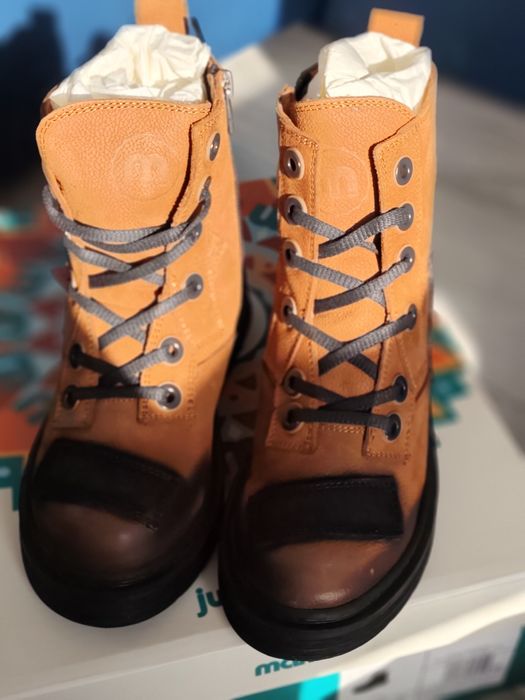 Manitu боти естествена кожа 36-ти номер