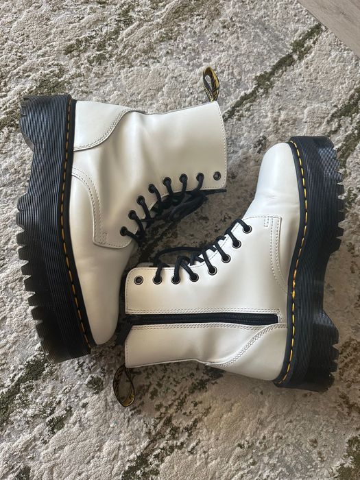 Dr Martens Jadon boots White