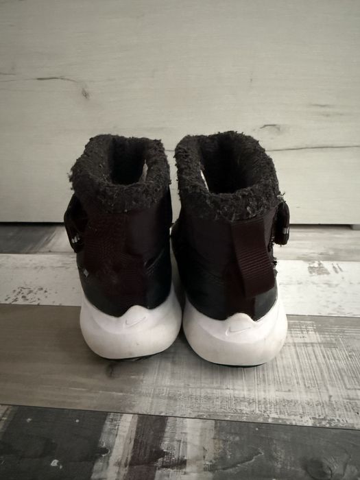 Зимни ботуши Nike