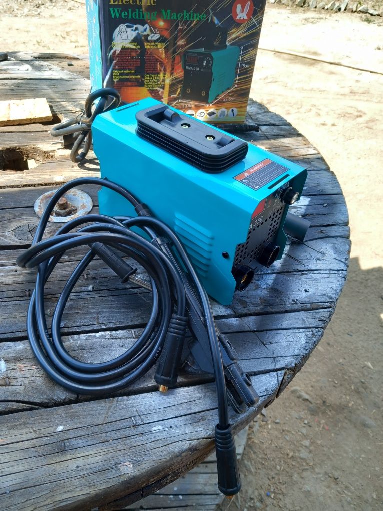 Aparat sudura cu electrod