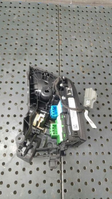 Maner stanga fata butoane blocare usa comutator memorie scaun land rover range over 4 vogue l405