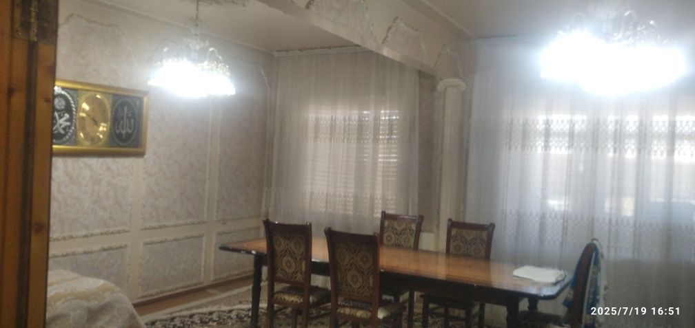 Продаётся квартира. Юнусабад 4/4. Риэлторам не звонить!!!