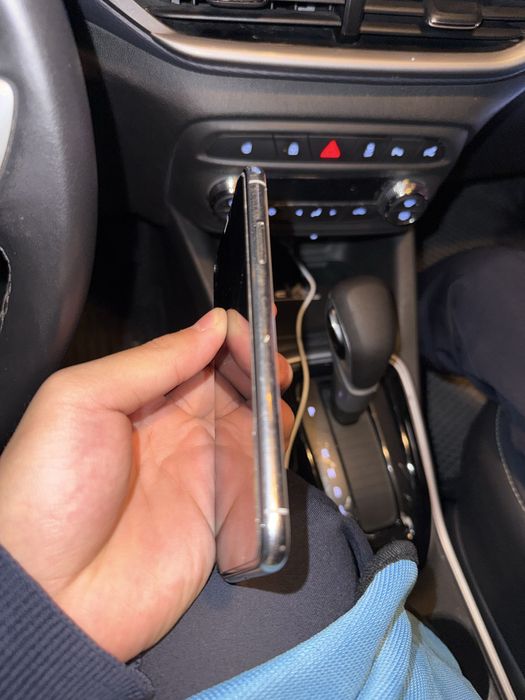 Iphone XS с гаранитией