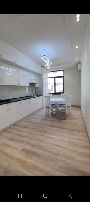 Срочно продам 2 комнатную квартиру в Мирзо Улугбекском раёне