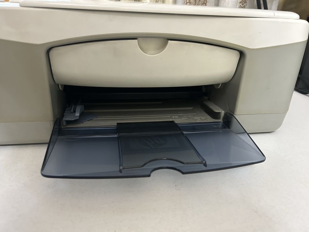 Принтер  HP Deskjet F388 All-in-one