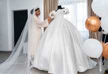 Vand rochie de mireasa