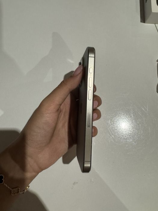 Iphone 15 pro 128GB