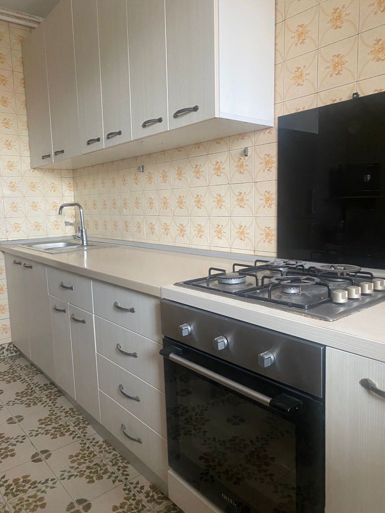 Închiriez apartament 2 camere ultra central Pitești