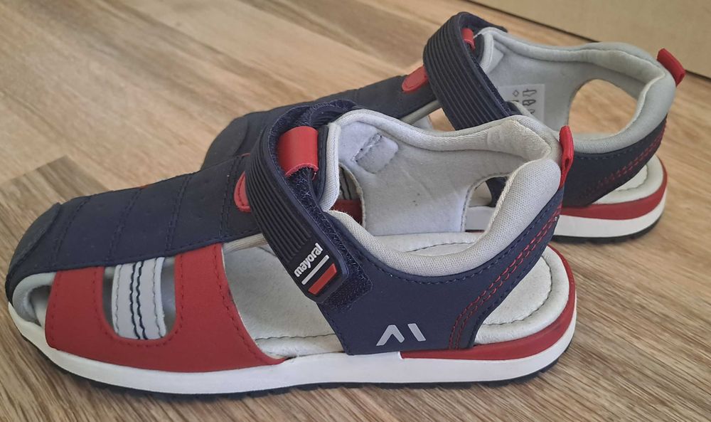 Детски сандали Mayoral