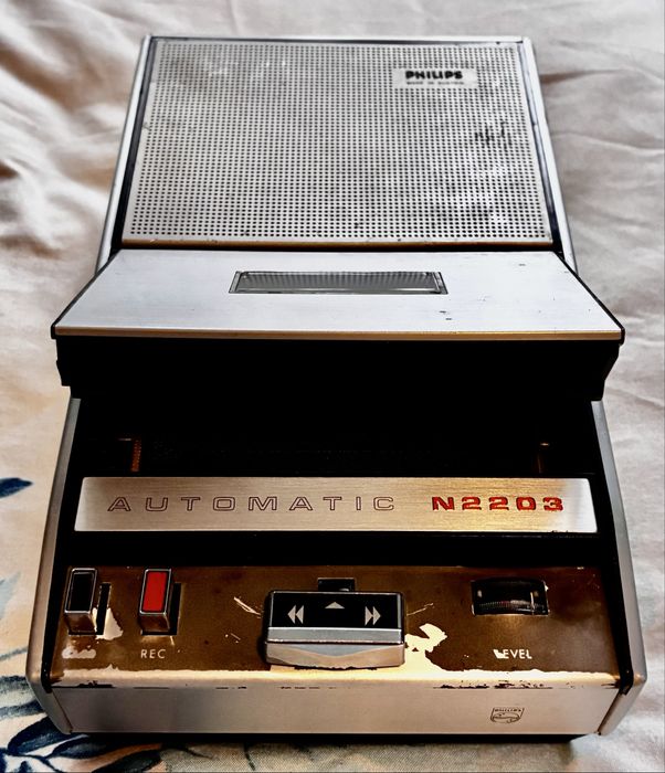 Casetofon portabil Philips N2203