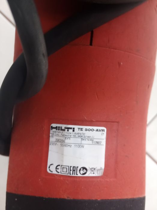 Scule HILTI si Milwaukee