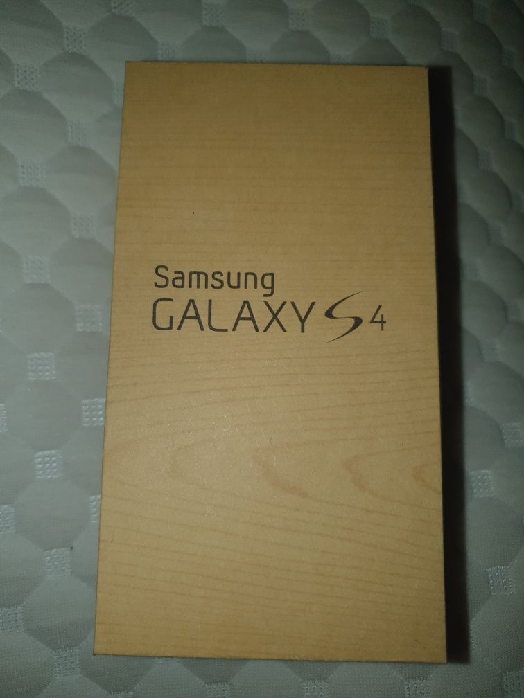 Samsung s4   nou