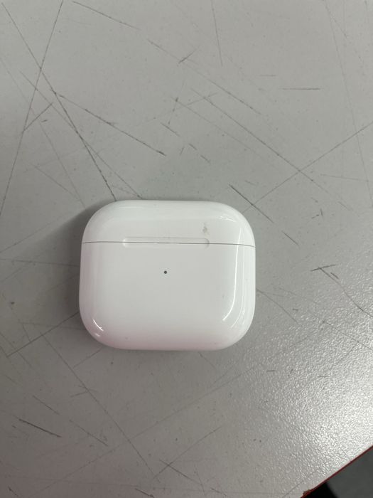 AirPods с една година гаранция! Подарък калъфче!
