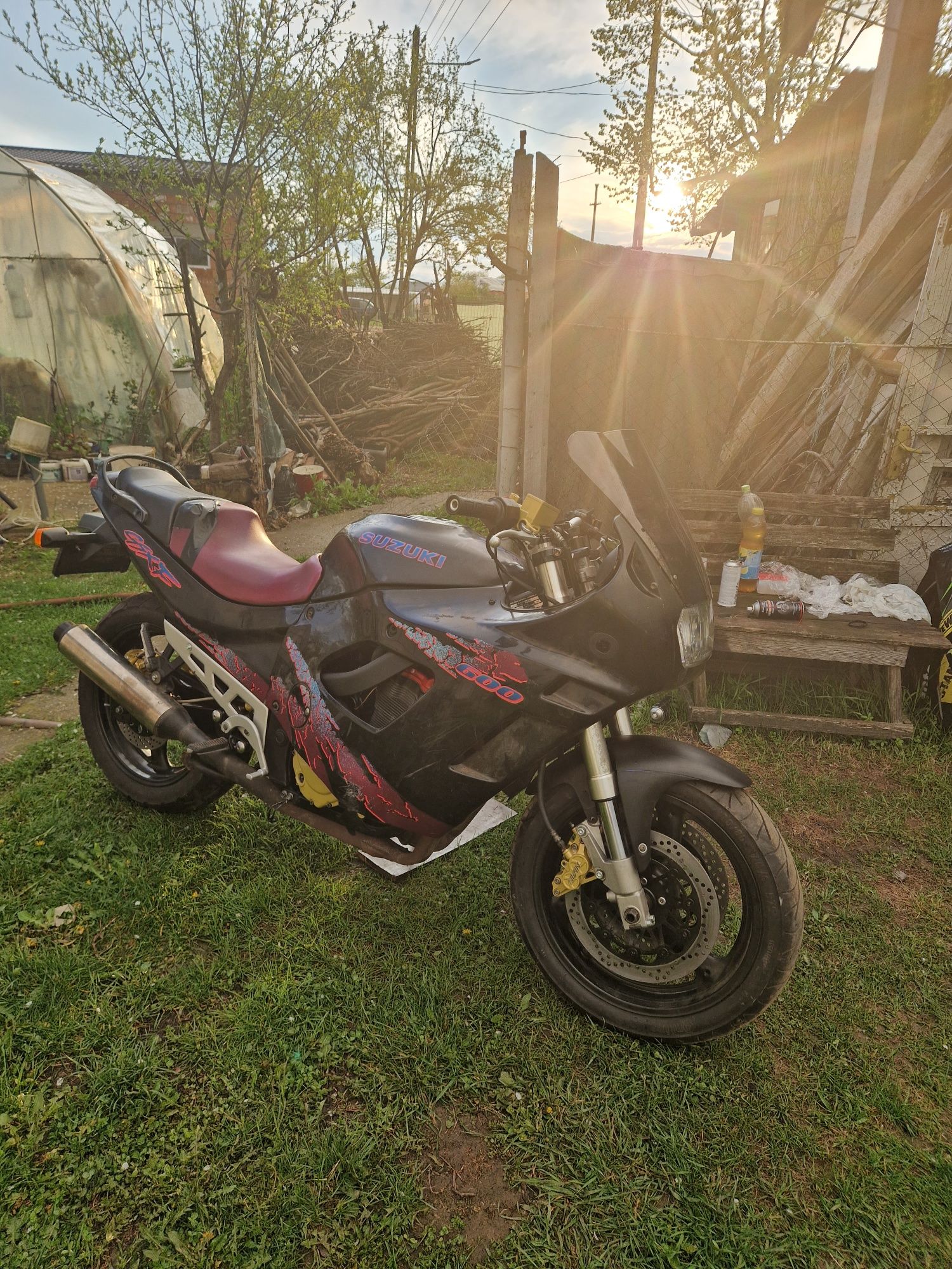 Suzuki gsx600f 95 refacut de la 0