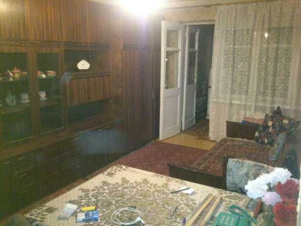 продам квартиру м. Космонавты, Корзинка 3-х комнатная, 70 м2