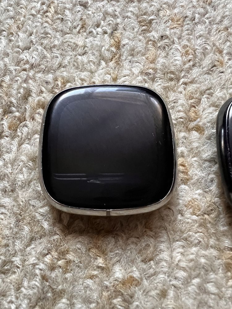 Смарт Часовник FitBit Sense два броя
