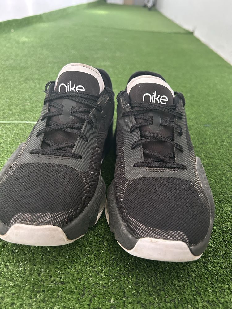 Маратонки Nike Air Zoom Superrep 3