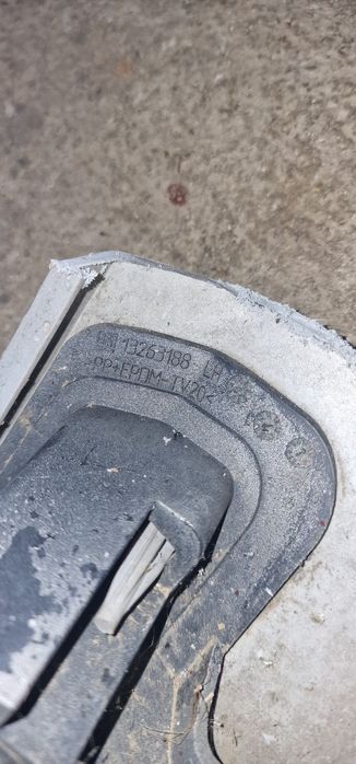 Spalatoare faruri opel zafira B