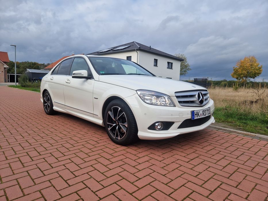 Mercedes Benz C200 PAKET AMG LINE